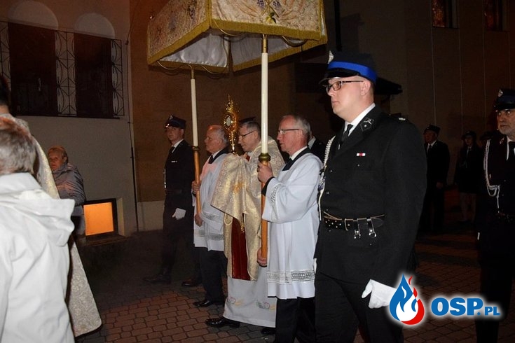 Wiara i tradycja - strażacy podczas Triduum Paschalnego OSP Ochotnicza Straż Pożarna
