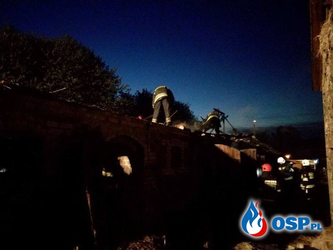 Spłonęły budynki gospodarcze OSP Ochotnicza Straż Pożarna