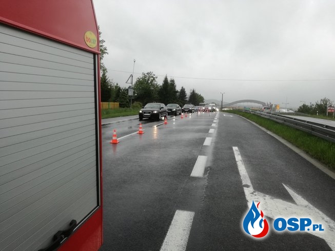 Kolizja dwóch samochodów osobowych na DK 7 - 23 maja 2019r. OSP Ochotnicza Straż Pożarna