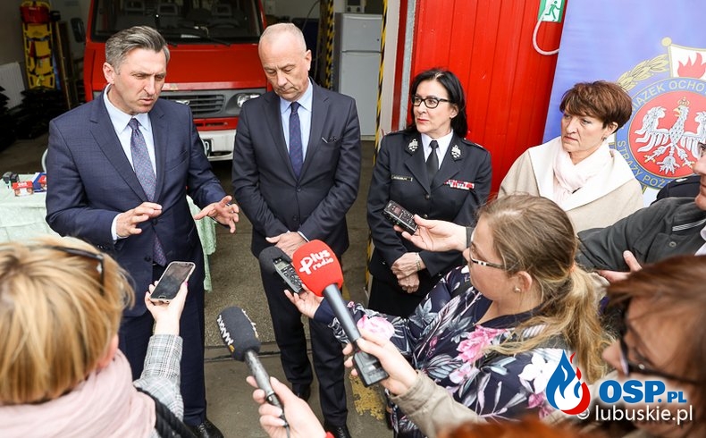 Kolejne 18 nowych wozów dla strażaków w Lubuskiem. Gdzie trafią? OSP Ochotnicza Straż Pożarna