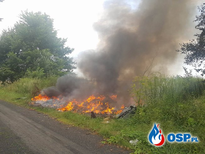 Dzikie wysypisko śmieci OSP Ochotnicza Straż Pożarna