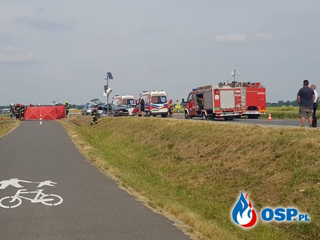 Wypadek na trasie Biała – Krobusz.  Droga Wojewódzka 414 OSP Ochotnicza Straż Pożarna