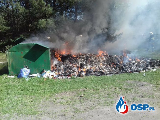 Pożar śmietnika OSP Ochotnicza Straż Pożarna