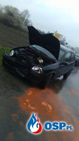 Stłuczka samochodów w Hanusku OSP Ochotnicza Straż Pożarna
