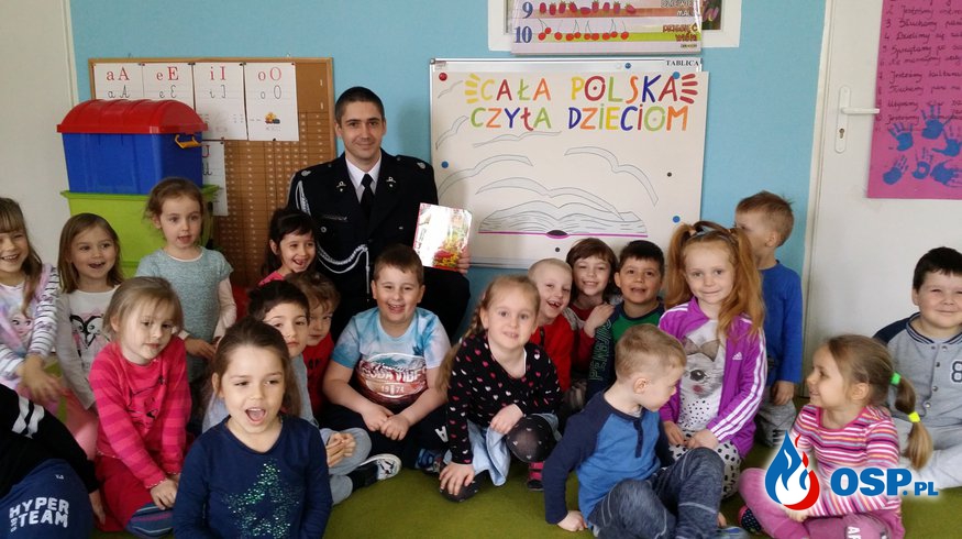 Cała Polska czyta Dzieciom OSP Ochotnicza Straż Pożarna