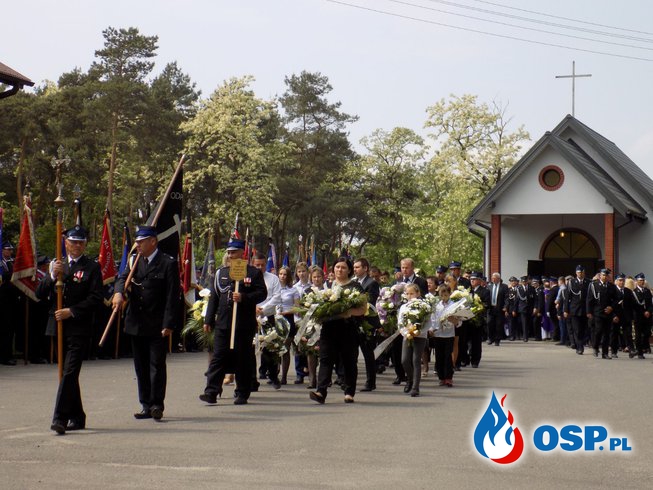 Pogrzeb śp. Andrzeja Bzdurskiego. W ostatniej drodze towarzyszyły mu tłumy strażaków! OSP Ochotnicza Straż Pożarna