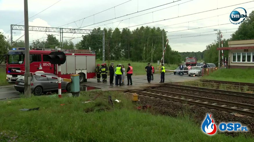 Śmiertelny wypadek na przejeździe kolejowym w Łodzi. OSP Ochotnicza Straż Pożarna