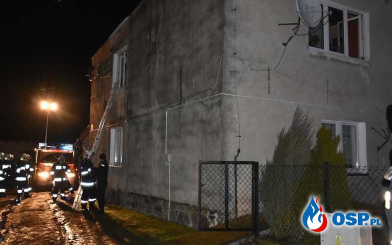 Tragiczny pożar budynku wielorodzinnego w Samborowie (Zabłocie) OSP Ochotnicza Straż Pożarna