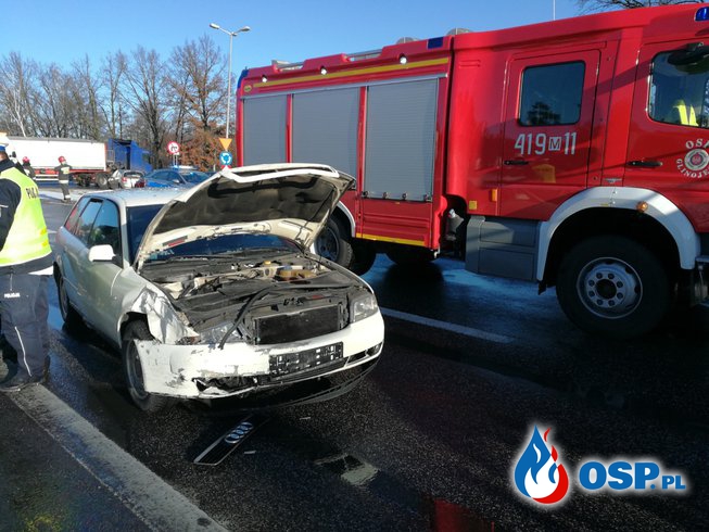 Kolizja drogowa na DK7 OSP Ochotnicza Straż Pożarna