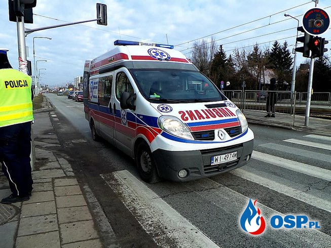 Wóz strażacki potrącił kobietę tuż pod bramą JRG. Zmarła w szpitalu. OSP Ochotnicza Straż Pożarna