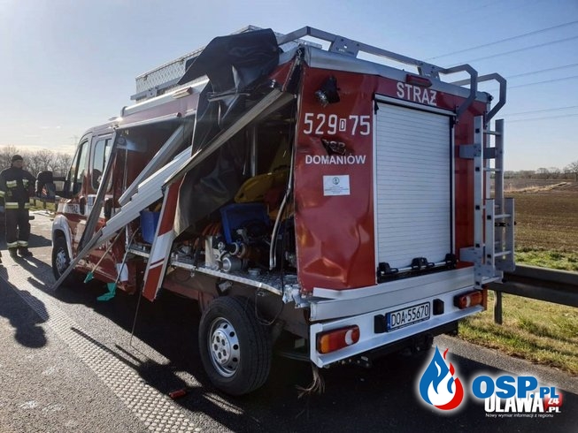 Wóz strażacki OSP Domaniów staranowany podczas działań na A4 OSP Ochotnicza Straż Pożarna