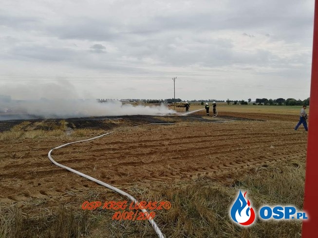 Pożar ścierniska i balotów OSP Ochotnicza Straż Pożarna