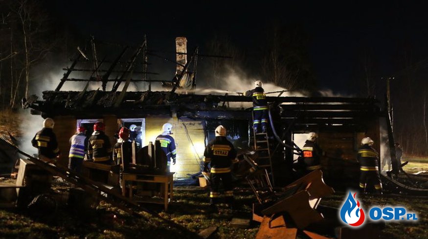 27.12.2015 - Pożar drewnianego budynku OSP Ochotnicza Straż Pożarna