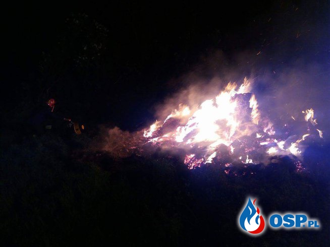 Pożar stogu słomy OSP Ochotnicza Straż Pożarna