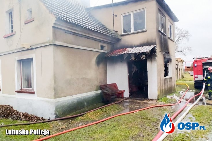 Wybuch gazu i pożar. Nie żyje 91-letni mieszkaniec domu. OSP Ochotnicza Straż Pożarna