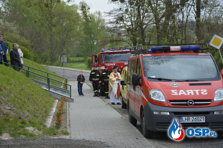 Służba przy Peregrynacji Krzyża Papieskiego w Szpikołosach OSP Ochotnicza Straż Pożarna