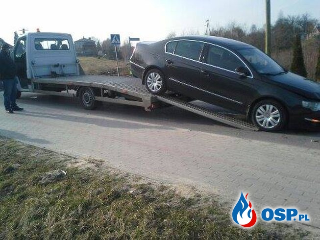 Stłuczka samochodów w Przecławiu! OSP Ochotnicza Straż Pożarna