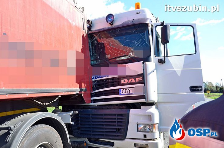 Kolizja samochodów ciężarowych na DK nr 5 OSP Ochotnicza Straż Pożarna