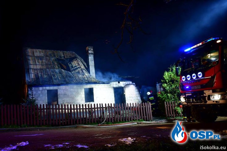 Tragedia na Podlasiu. Dwie siostry spłonęły w pożarze domu w Trzyrzeczkach. OSP Ochotnicza Straż Pożarna