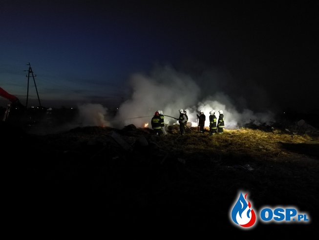 Pożar Słomy w Łaszewie OSP Ochotnicza Straż Pożarna
