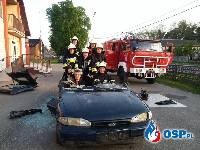 Ćwiczenia z zakresu ratownictwa technicznego oraz podstaw pierwszej pomocy. OSP Ochotnicza Straż Pożarna