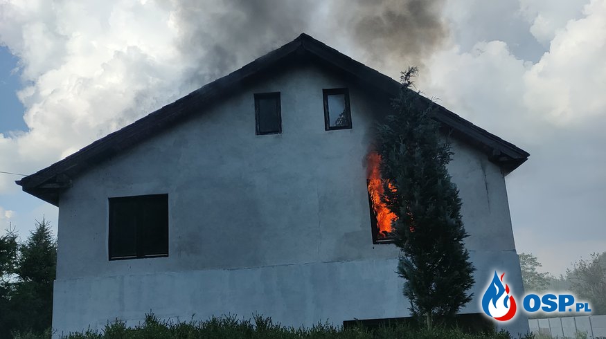 198/2021 Pożar budynku ul. Dworcowa OSP Ochotnicza Straż Pożarna
