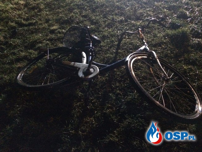 Śmiertelne potrącenie rowerzystki w Żędowicach - sprawca uciekł. OSP Ochotnicza Straż Pożarna