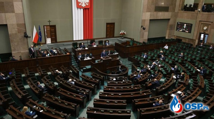 Sejm przegłosował ważne zmiany dla strażaków OSP w związku z koronawirusem OSP Ochotnicza Straż Pożarna