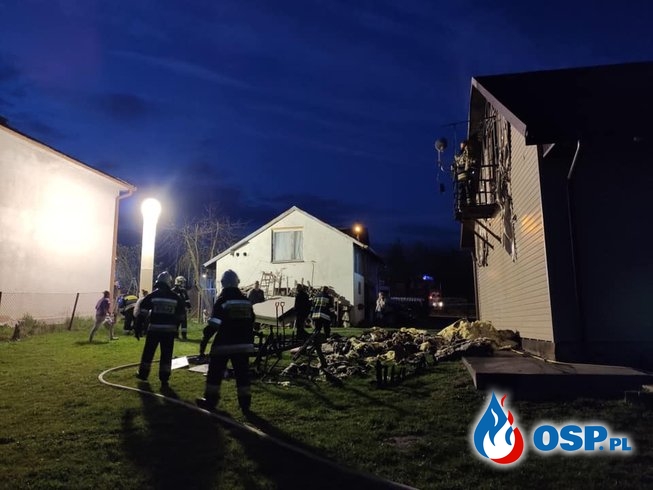 Pożar domu w Dąbrowie OSP Ochotnicza Straż Pożarna