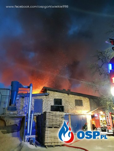 Duży pożar zakładu stolarskiego OSP Ochotnicza Straż Pożarna