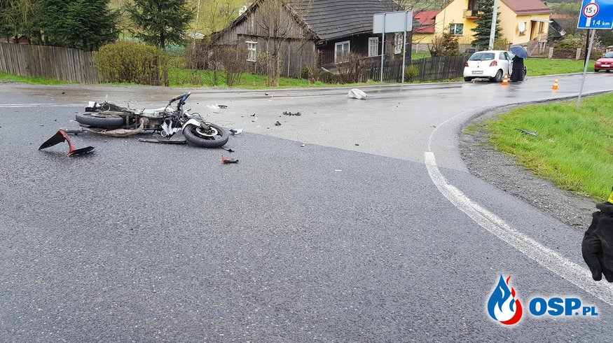 Groźny wypadek z udziałem motocyklisty! OSP Ochotnicza Straż Pożarna