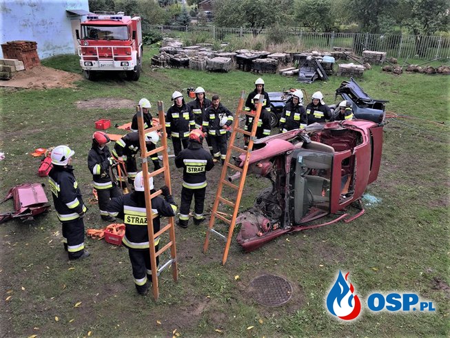 OSP Siecień ćwiczenia z ratownictwa drogowego w gminie Brudzeń Duży oraz OSP Stara Biała OSP Ochotnicza Straż Pożarna