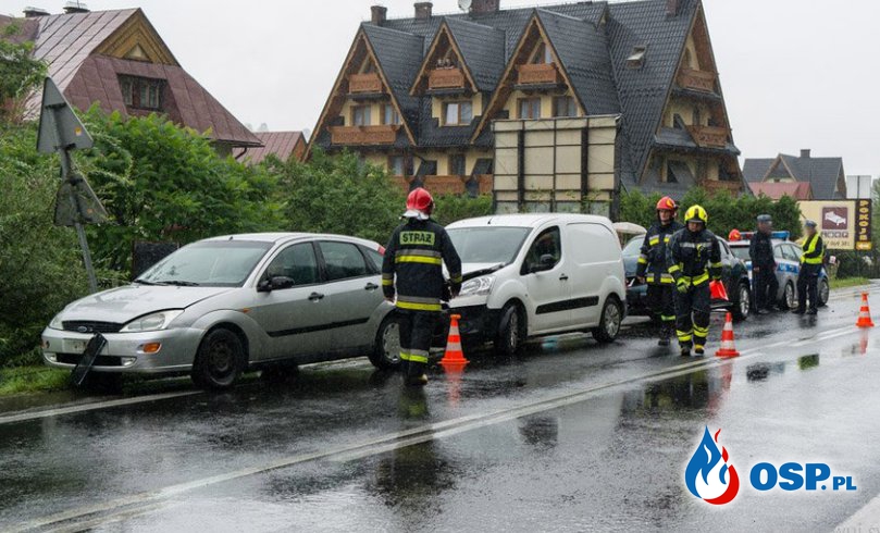 Wypadek z udziałem 3 samochodów w Białym Dunajcu OSP Ochotnicza Straż Pożarna