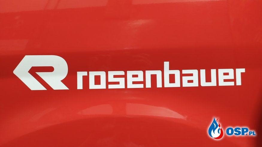 Pokaz sprzętu firmy Rosenbauer. OSP Ochotnicza Straż Pożarna