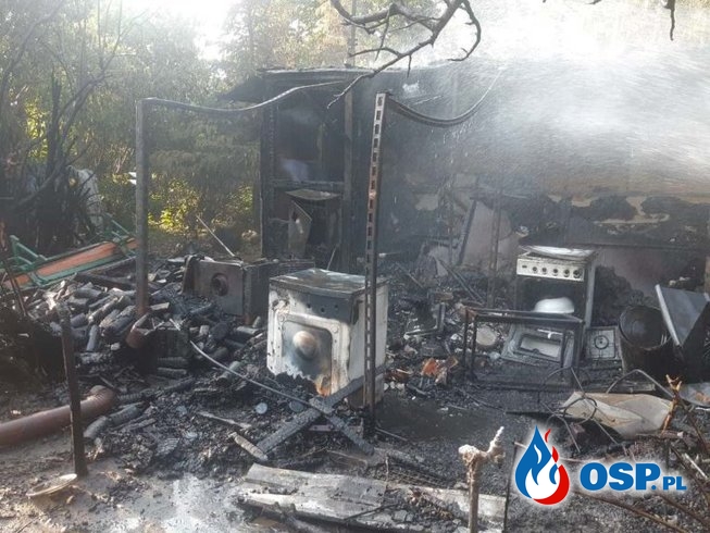Samołęż – pożar dwóch domków letniskowych OSP Ochotnicza Straż Pożarna