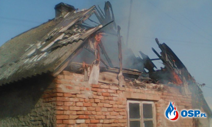 Pożar budynku mieszkalnego-Holendry Dobrowskie OSP Ochotnicza Straż Pożarna