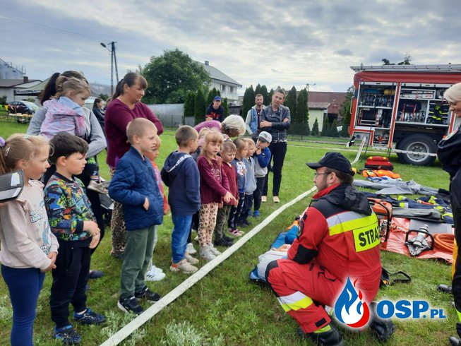 Strażacy odwiedzili przedszkolaków w Marunowie OSP Ochotnicza Straż Pożarna