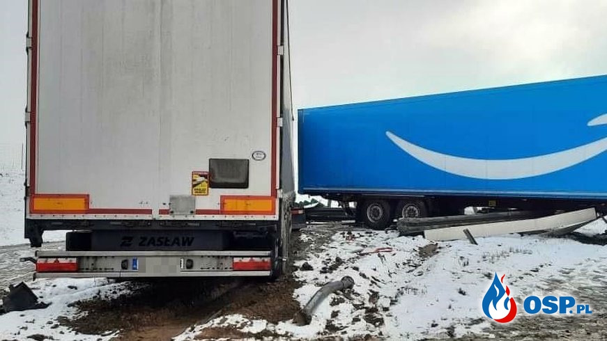 9 ciężarówek zderzyło się na A4. Karambol na Dolnym Śląsku. OSP Ochotnicza Straż Pożarna