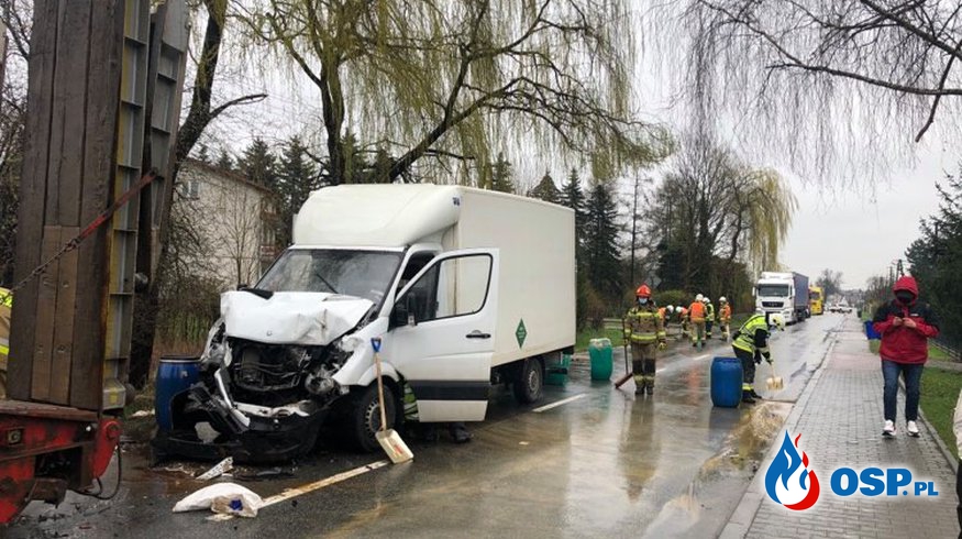 Zderzenie dwóch pojazdów w Kłaju OSP Ochotnicza Straż Pożarna