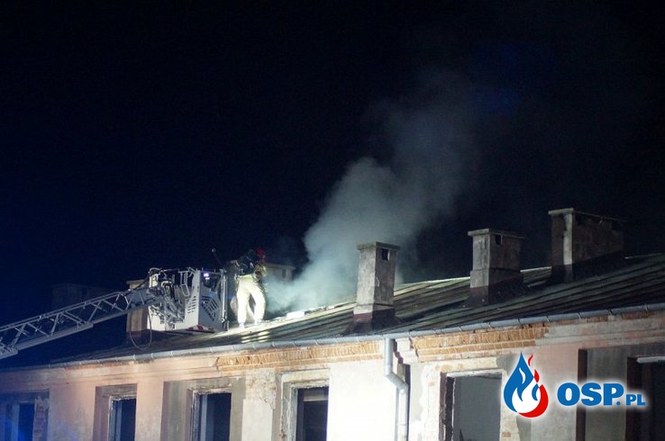 Pożar pustostanu w Lublinie. Wszystko wskazuje na podpalenie. OSP Ochotnicza Straż Pożarna