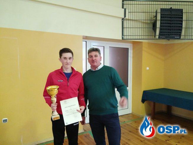 Pierwszy otwarty turniej w tenisa stołowego o Puchar Prezesa OSP Chylin OSP Ochotnicza Straż Pożarna