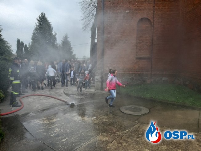 Lany poniedziałek w Słupi pod Kępnem OSP Ochotnicza Straż Pożarna