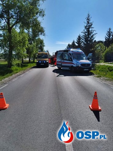 Kierowca BMW po alkoholu wyprzedzał ciąg pojazdów. Skończyło się tragicznym wypadkiem. OSP Ochotnicza Straż Pożarna