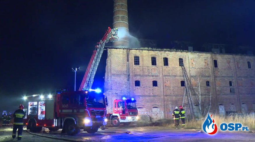 Stara cegielnia w ogniu. Kolejny pożar w Kaliszu. OSP Ochotnicza Straż Pożarna
