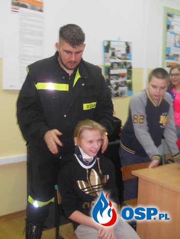 Wizyta strażaków w szkole OSP Ochotnicza Straż Pożarna