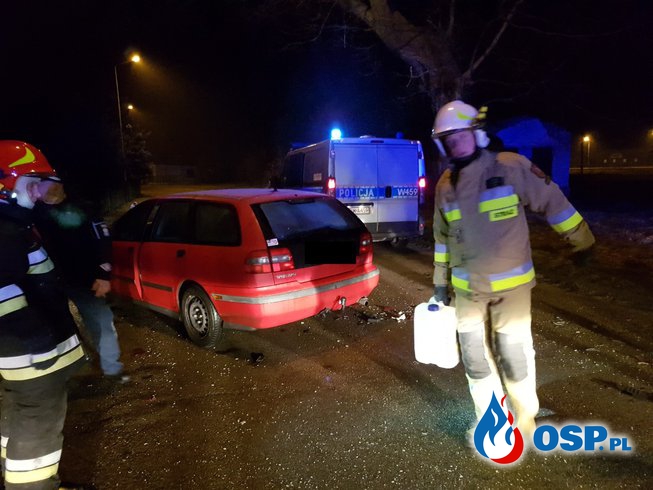 Wypadek Samochodowy ul. Kilińskiego w Trzebiatowie OSP Ochotnicza Straż Pożarna