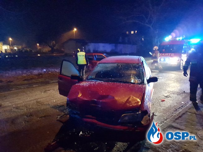 Wypadek Samochodowy ul. Kilińskiego w Trzebiatowie OSP Ochotnicza Straż Pożarna
