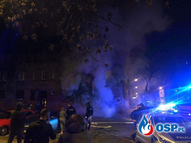 Mężczyzna zginął w pożarze mieszkania w Mysłowicach. Drugi lokator jest ranny. OSP Ochotnicza Straż Pożarna