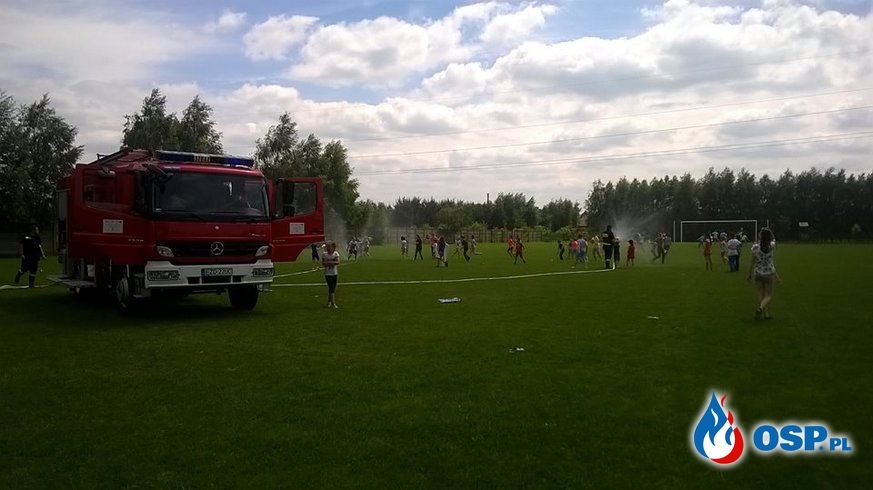 Dzień dziecka w ZGiSP w Janiszewicach. OSP Ochotnicza Straż Pożarna