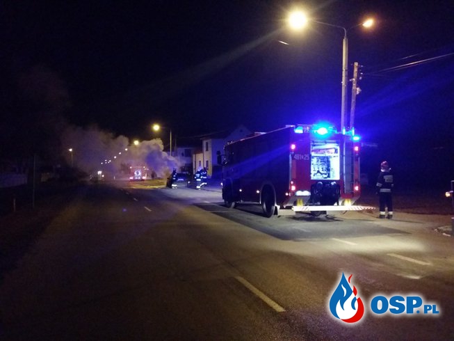 Pożar samochodu na ul. Opolskiej w Białej OSP Ochotnicza Straż Pożarna